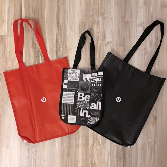 ❤️ 3 New Lululemon Bags, Two Large, One Small - Picture 1 of 5